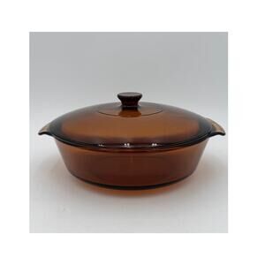 Vintage Round Covered Casserole, 438 Smooth Harvest Amber 2 Quart Anchor Hocking